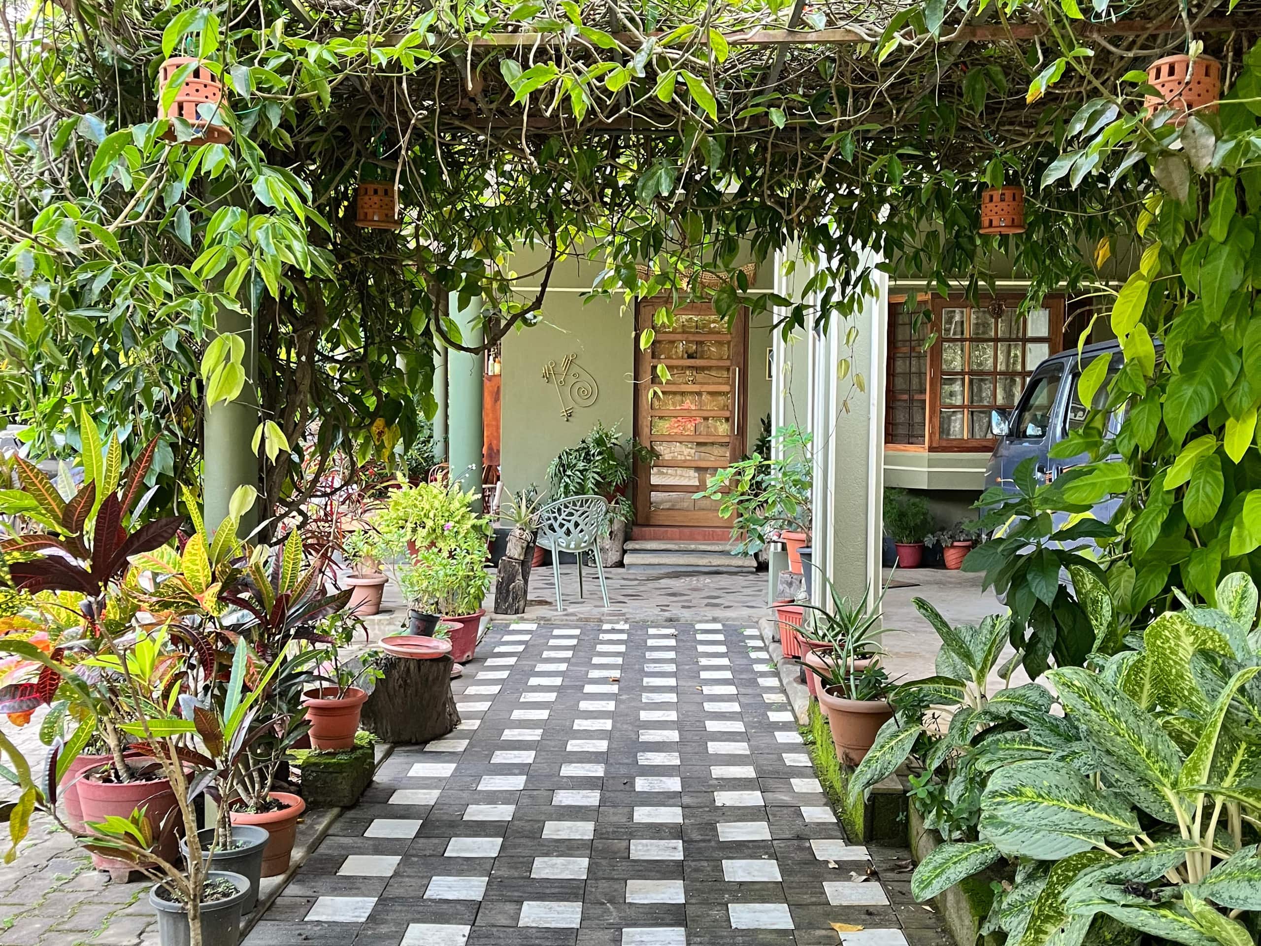 Coffee Estate Stay | Felice Stays 36