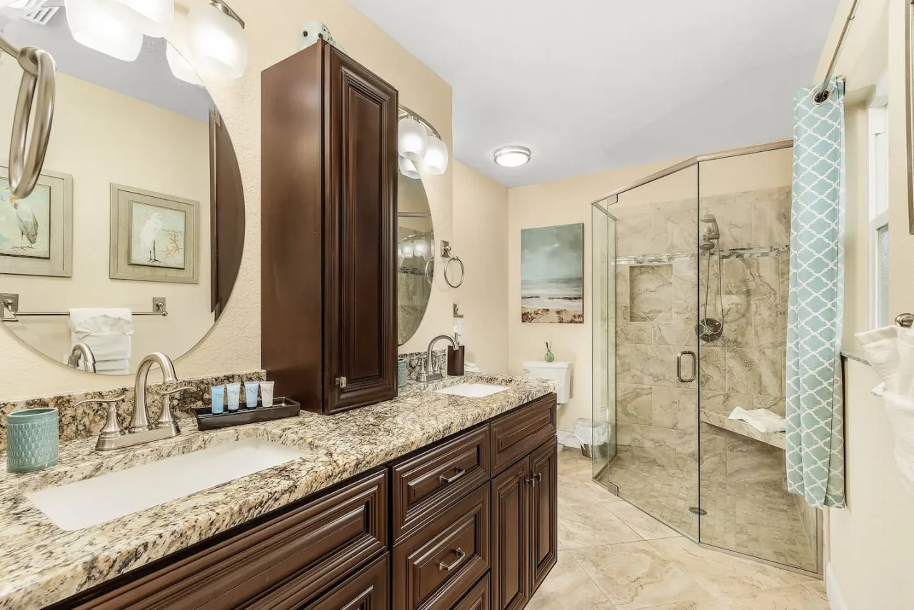 Paradise Found! Relaxing Pool home in Cape Coral — photo 4