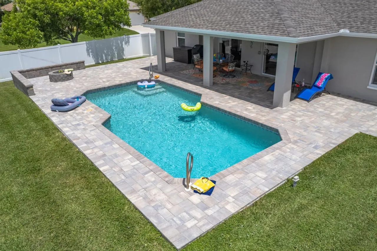Paradise Found! Relaxing Pool home in Cape Coral 6