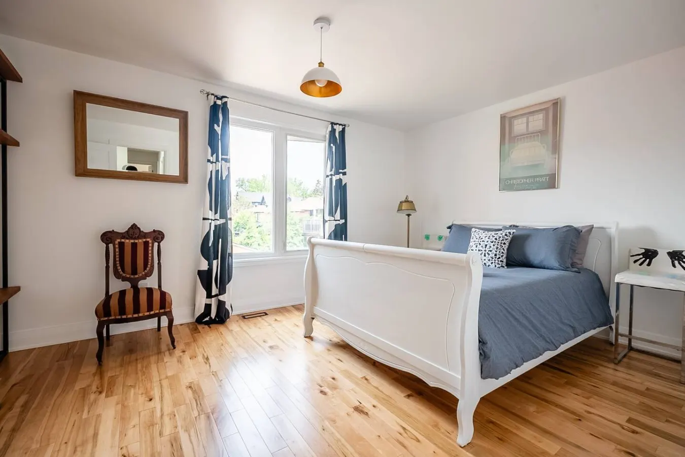 Charming 3BR Home King West Sleeps 6 6