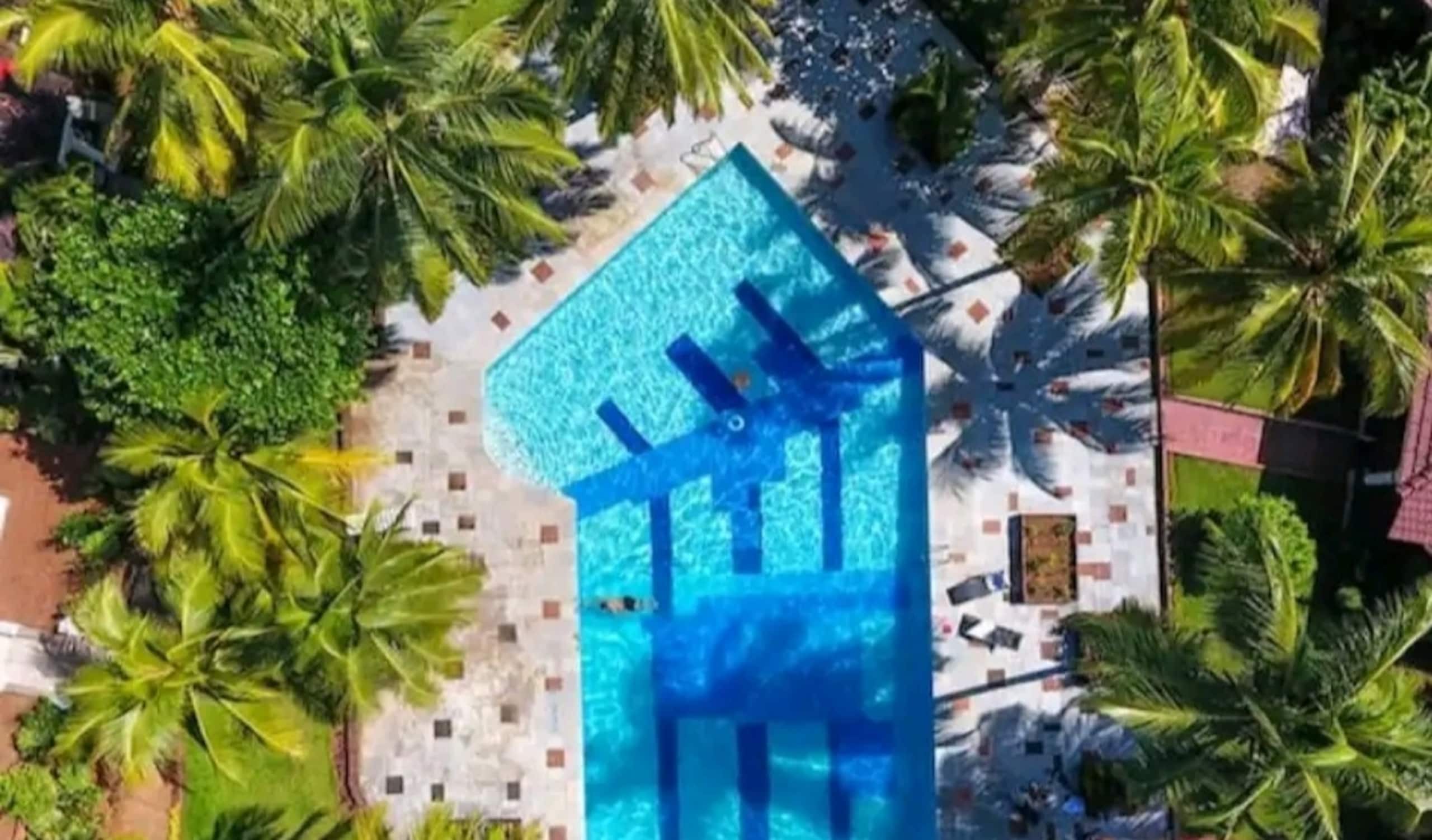 Lazy Lagoon
Luxurious 2 BHK At
Luisa by the sea — photo 2