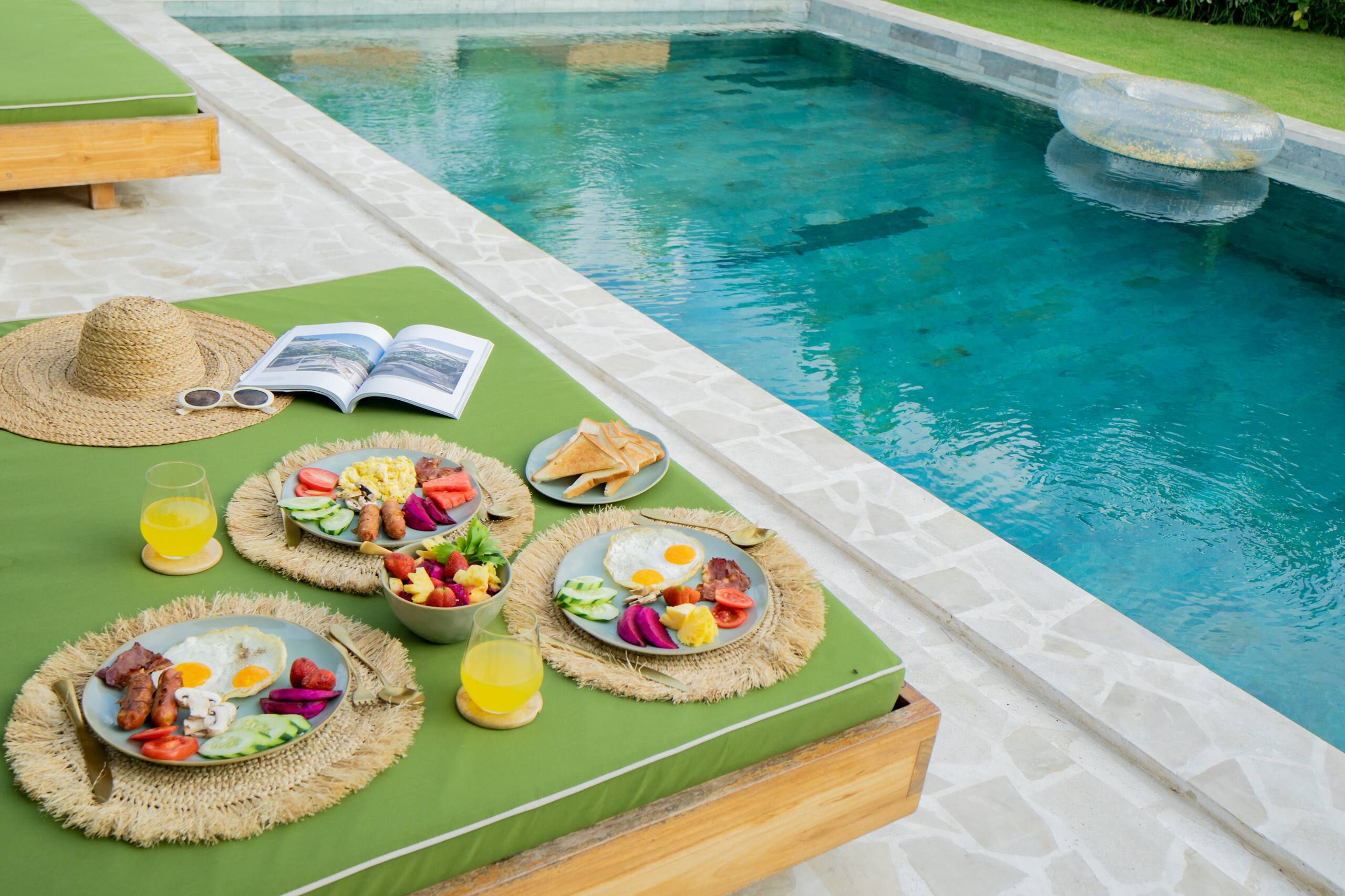 7BR Staffed Villa Canggu • Sleeps 14 • Breakfast — photo 3