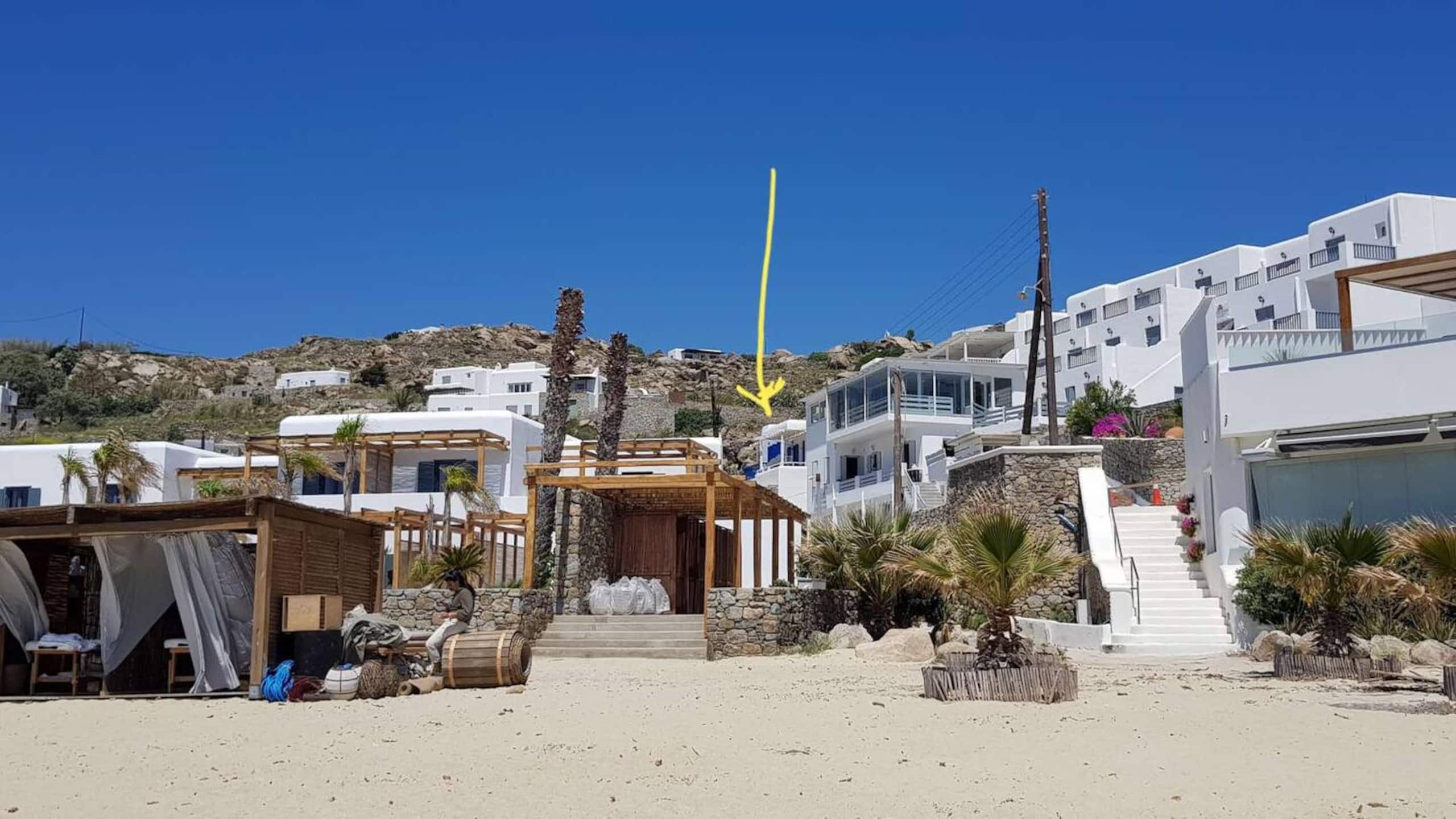 Mykonos Heritage Apartment 28