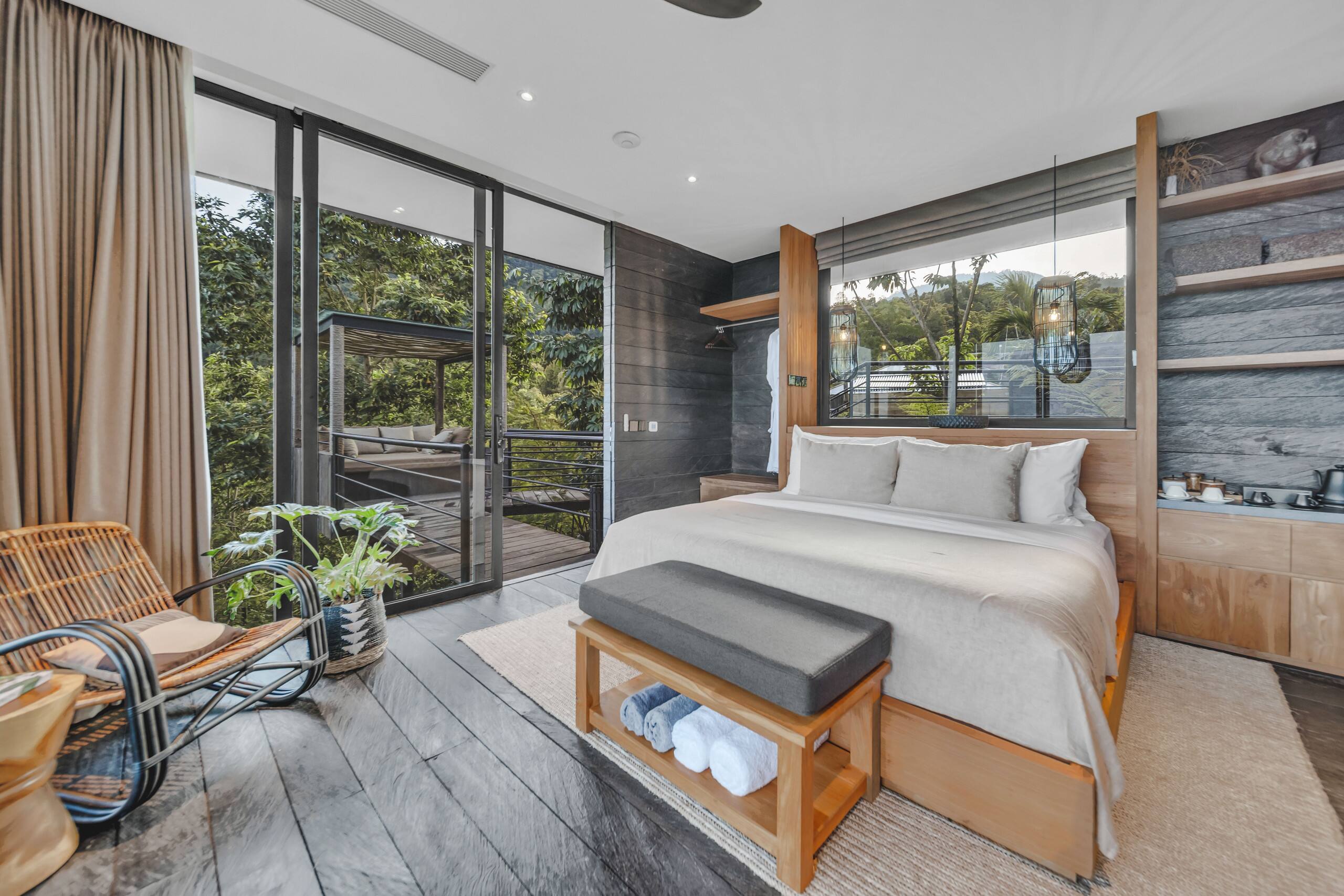 Munduk Cabins - Luxury Studio Cabin with Cabana