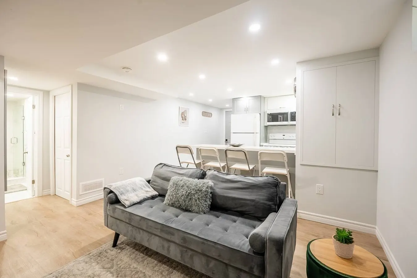 Bright 2BR Lower Level Sleeps 4 Private Entry 10