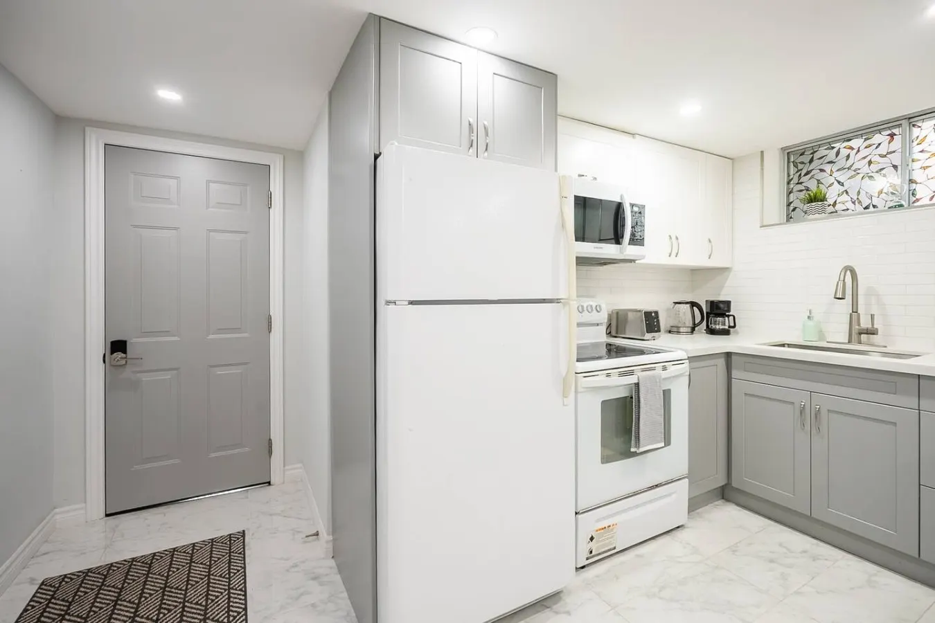 Bright 2BR Lower Level Sleeps 4 Private Entry 11