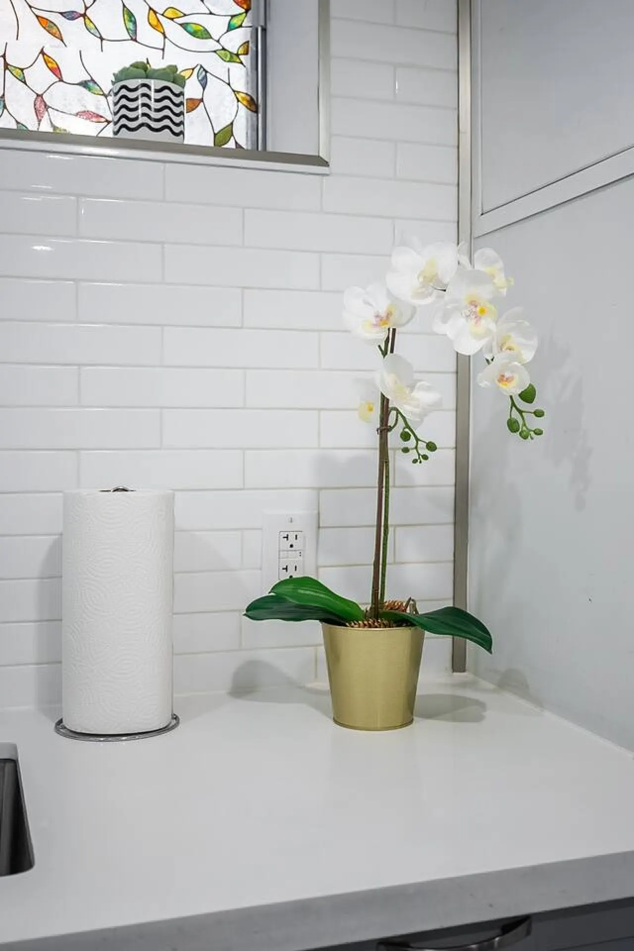 Bright 2BR Lower Level Sleeps 4 Private Entry 19