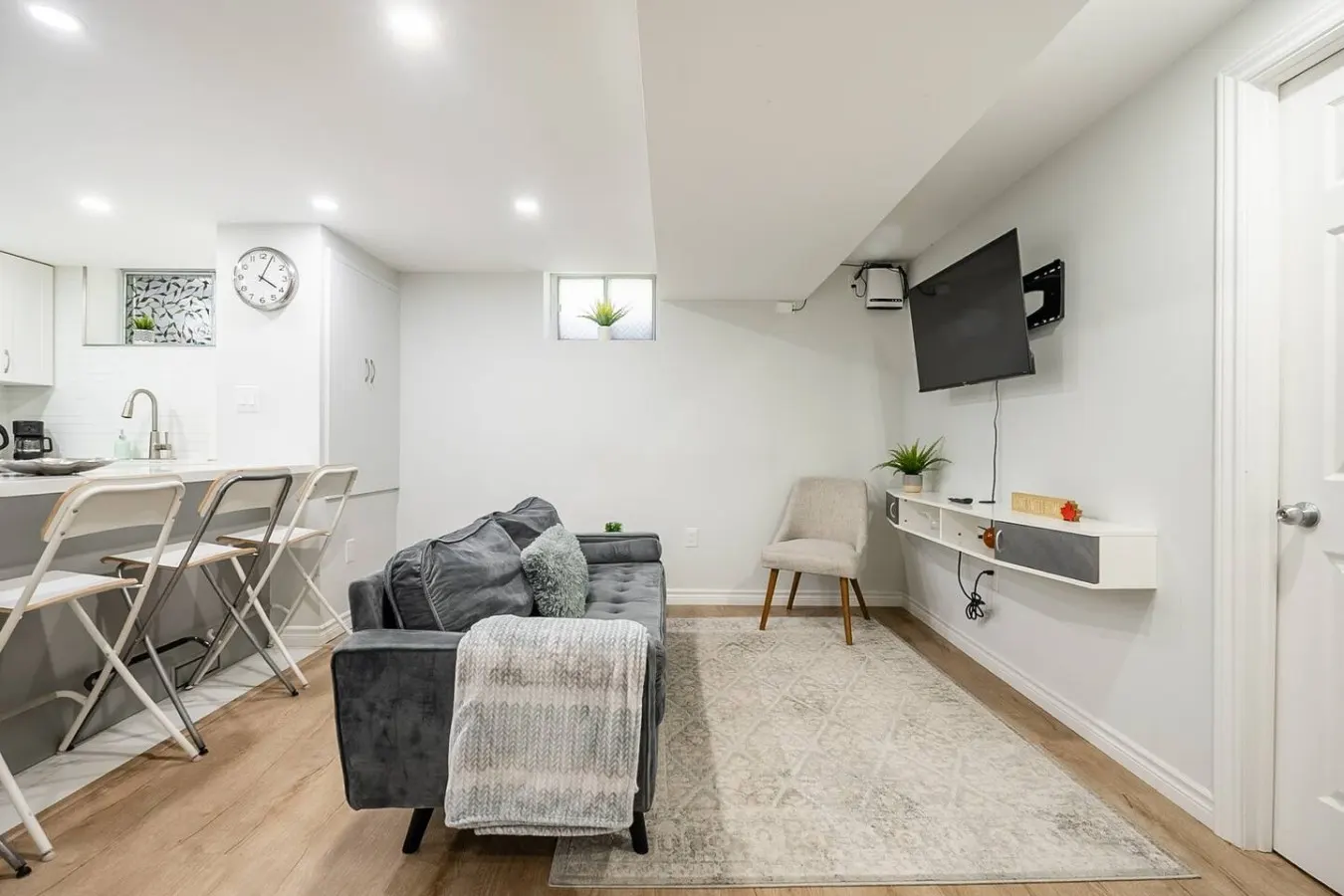 Bright 2BR Lower Level Sleeps 4 Private Entry 7