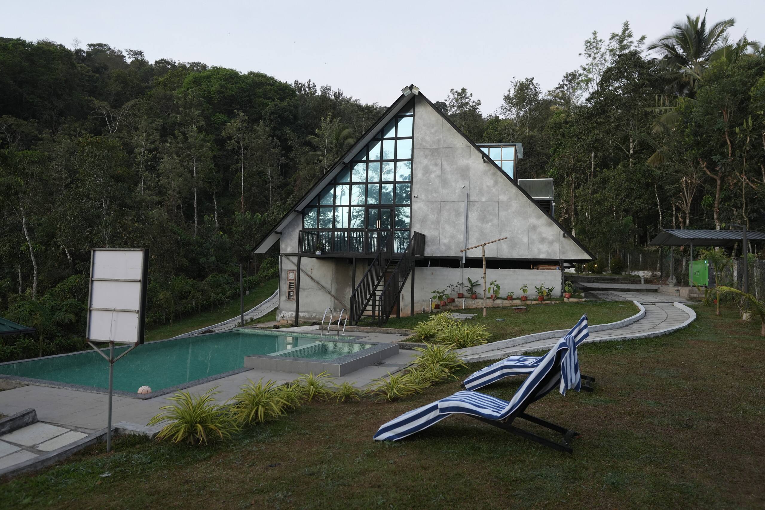 Nammal - a friendship nest 9