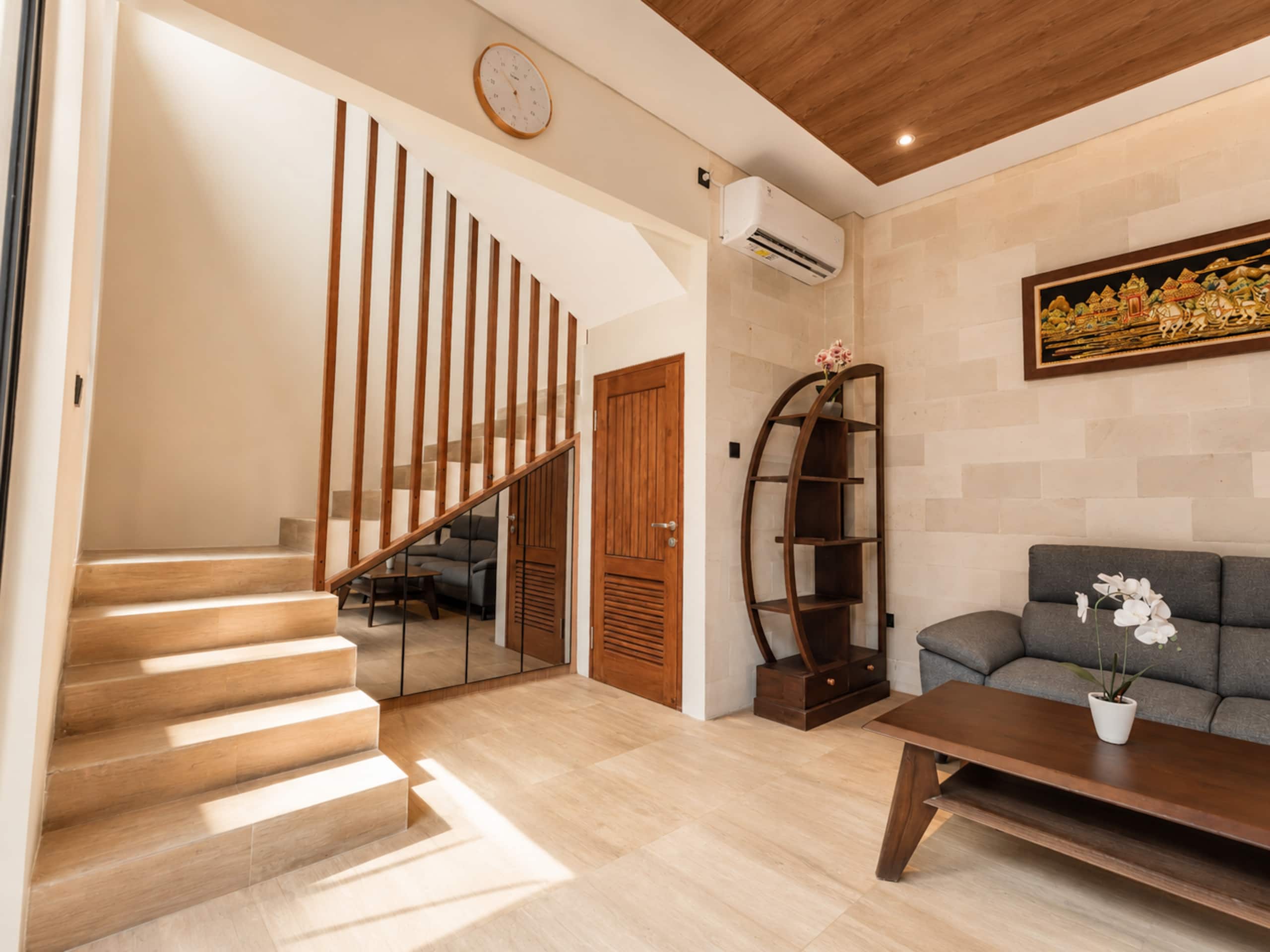 2 BR New Modern Villa in Canggu 12