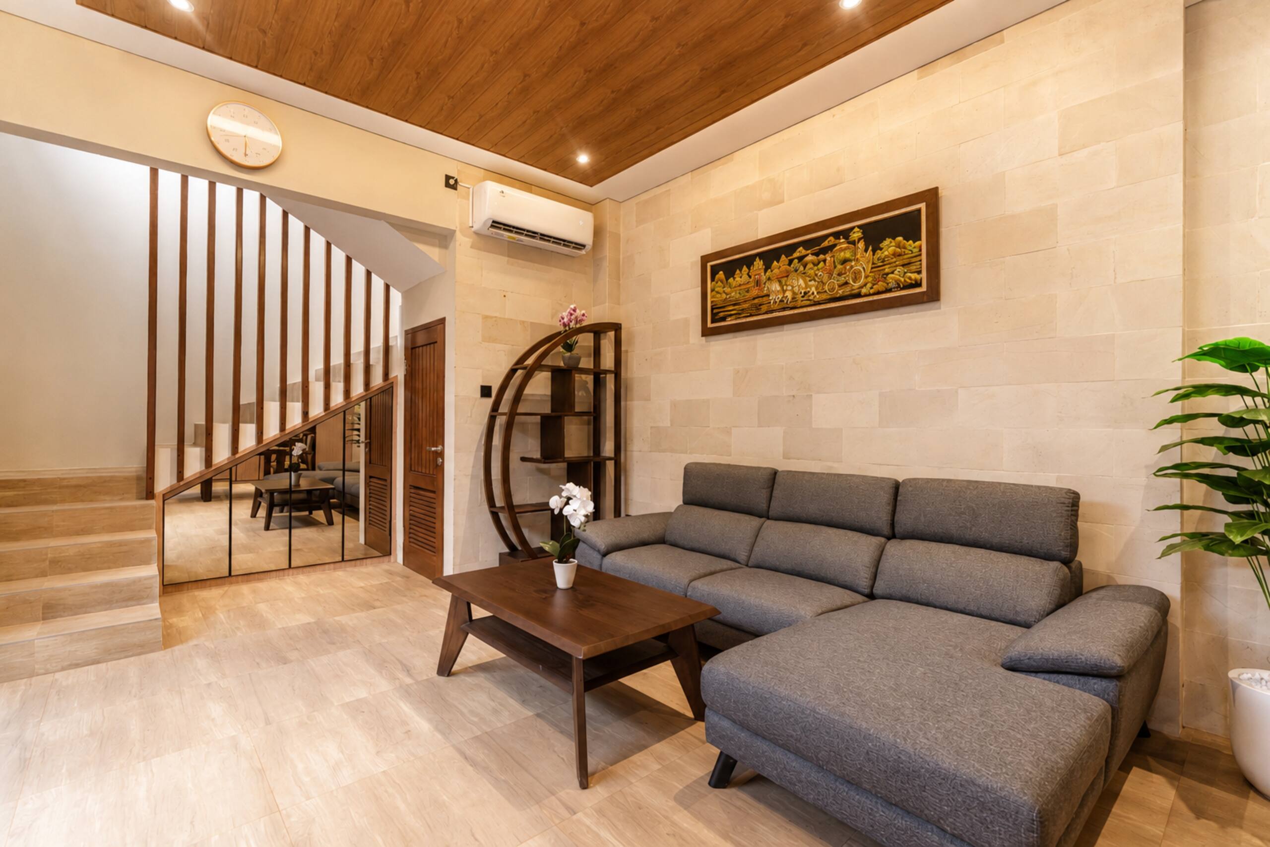 2 BR New Modern Villa in Canggu 35