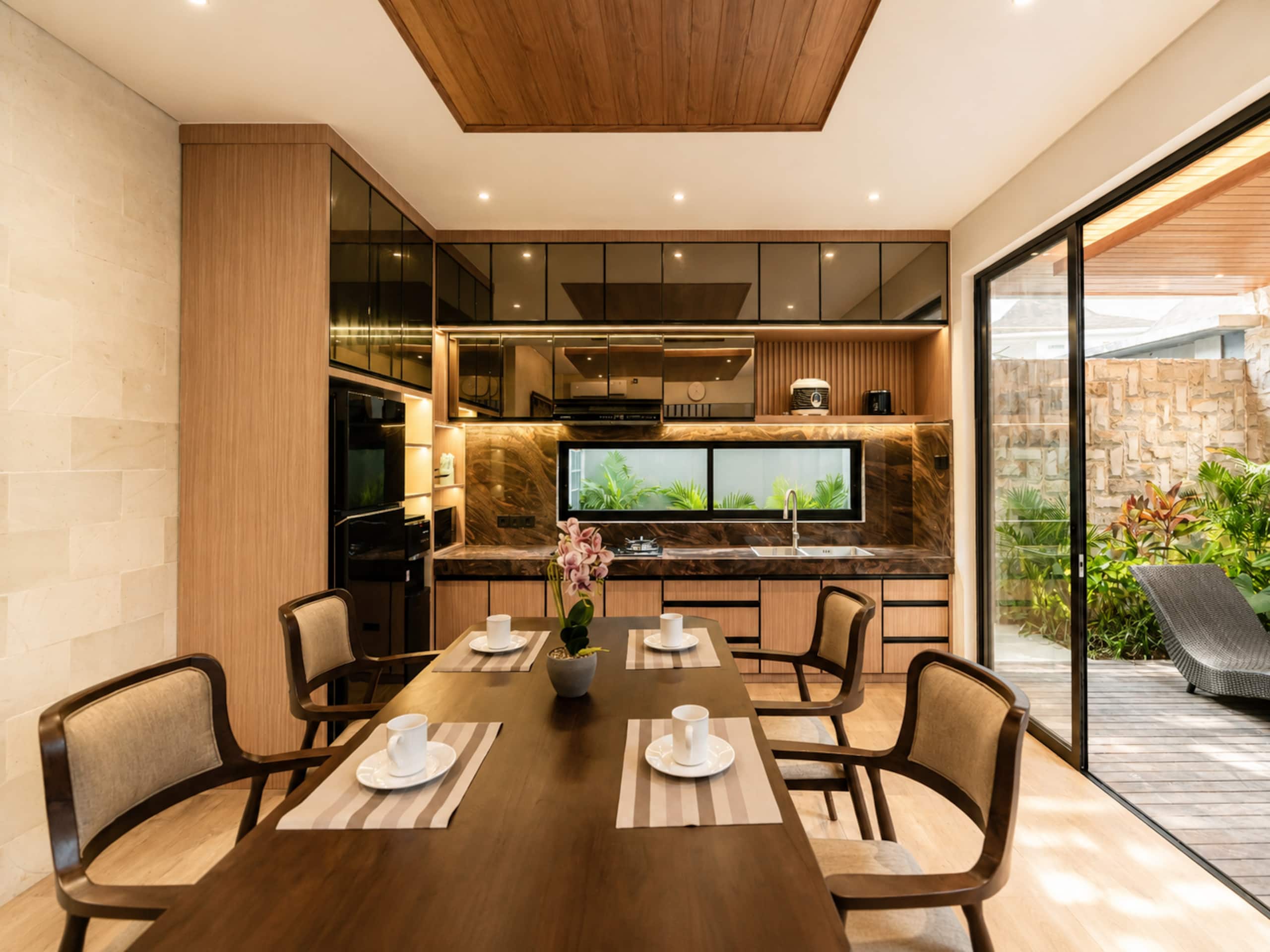 2 BR New Modern Villa in Canggu 36