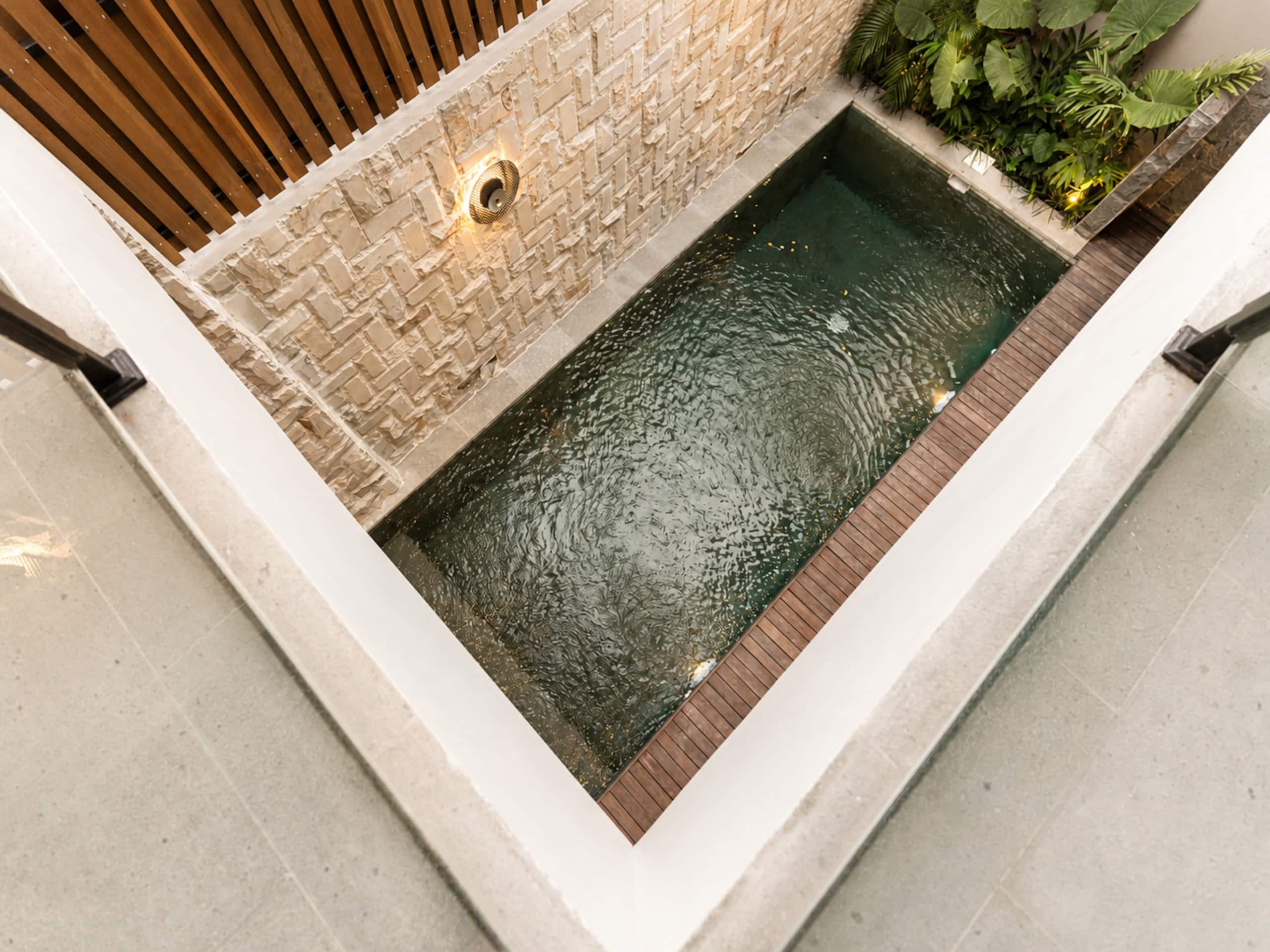 2 BR New Modern Villa in Canggu 29