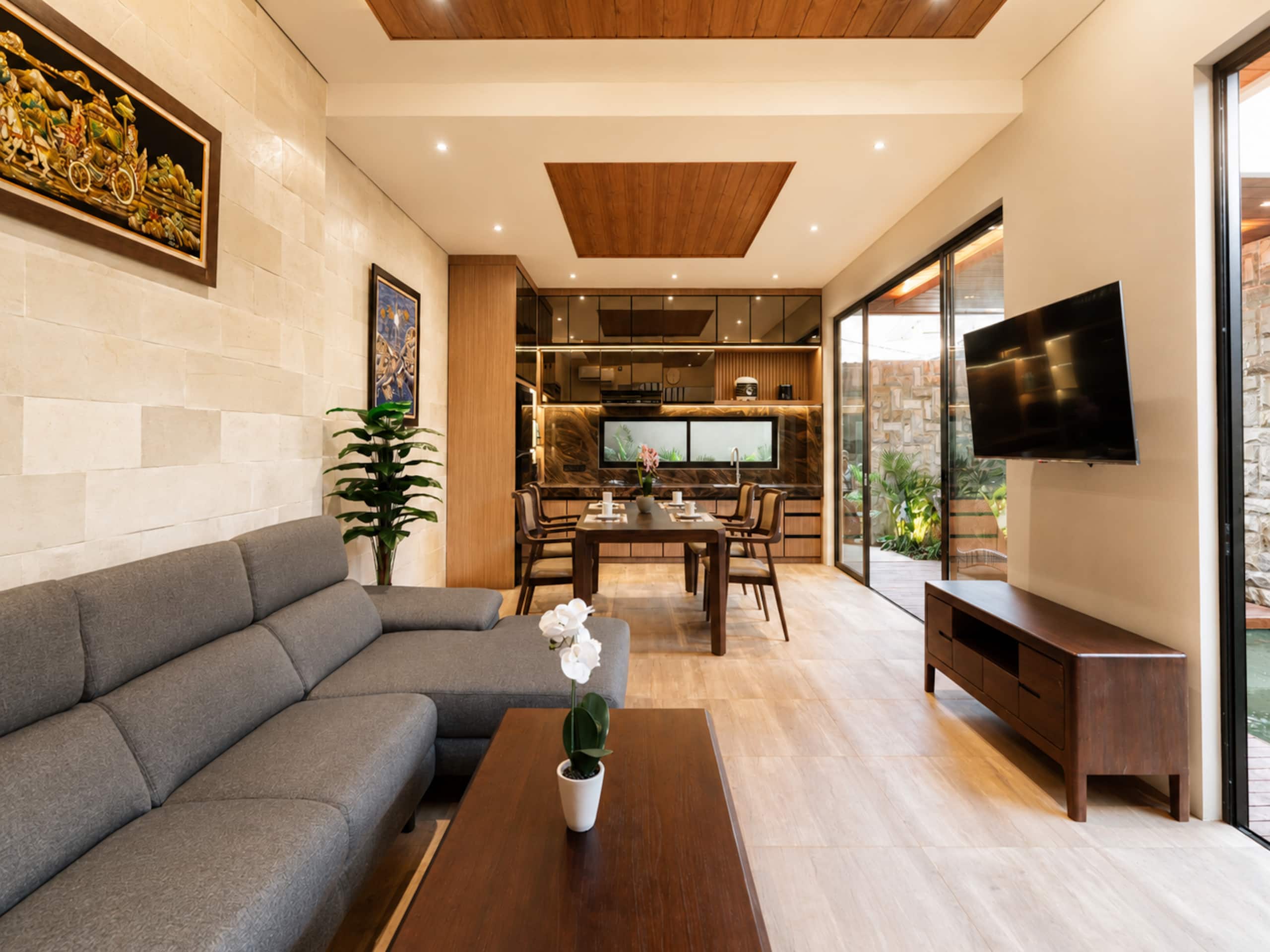 2 BR New Modern Villa in Canggu 21