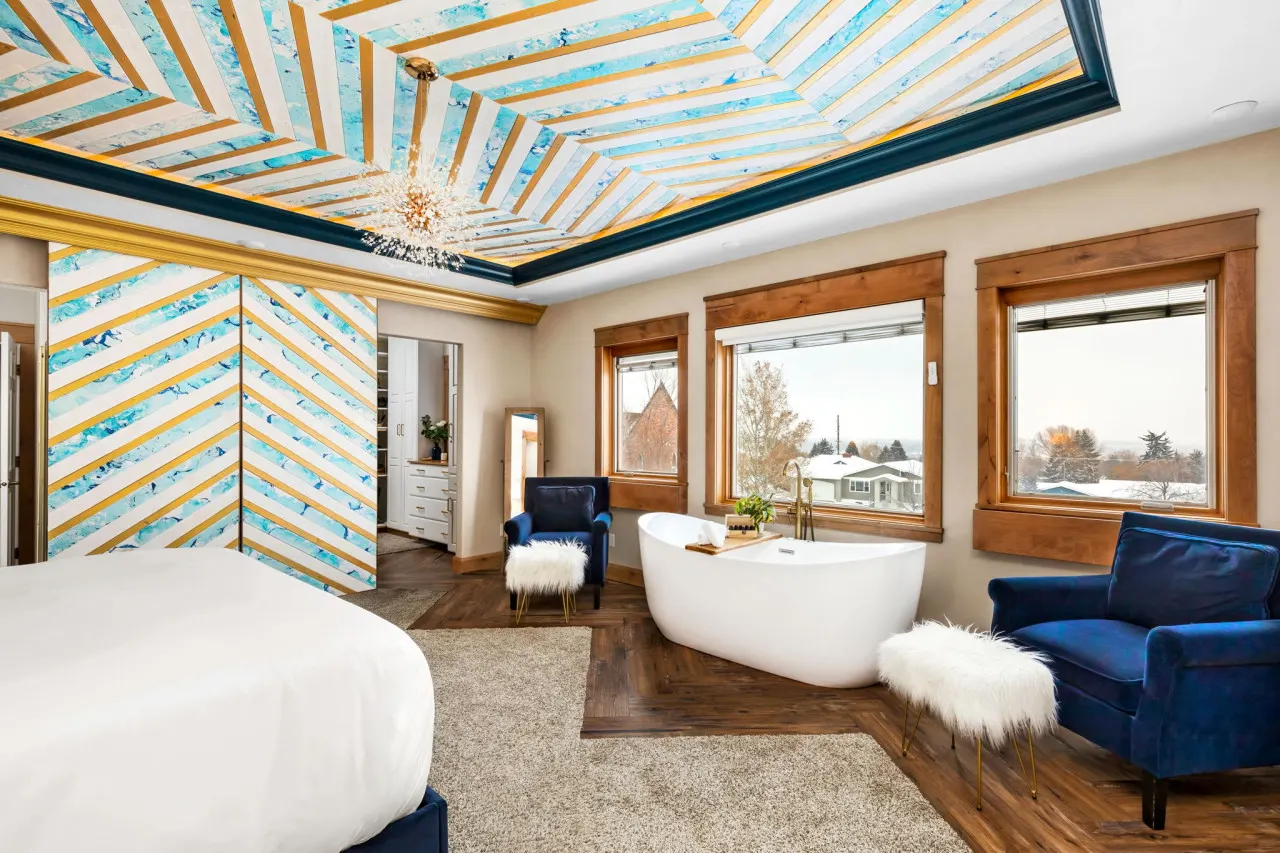 Great Falls Luxe Retreat | Yard + Office | W & R