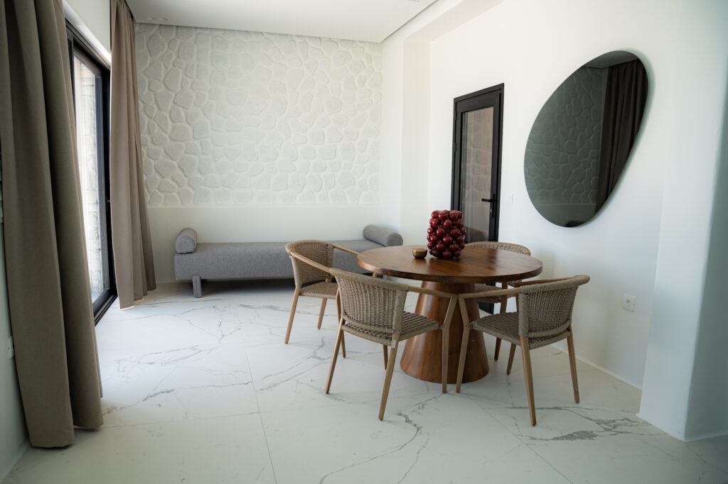 Mykonian Hills 14