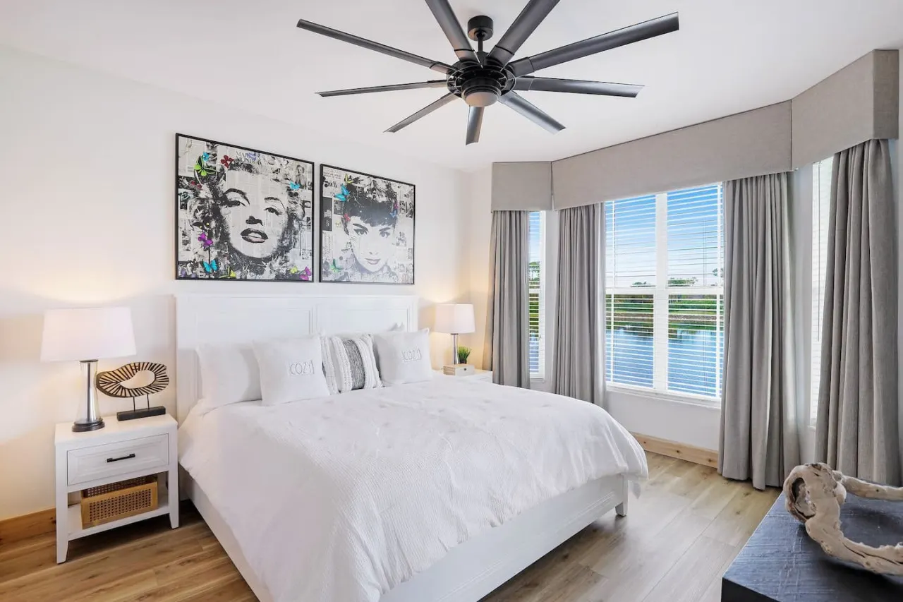 Luxury 3bd/2b Condo at GreenLinks in Lely 2