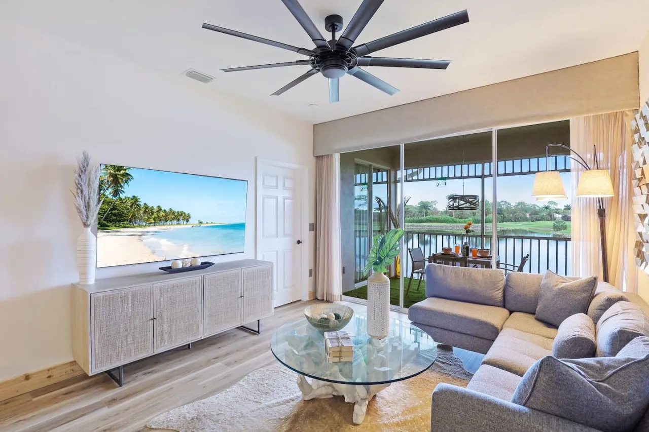 Luxury 3bd/2b Condo at GreenLinks in Lely 13