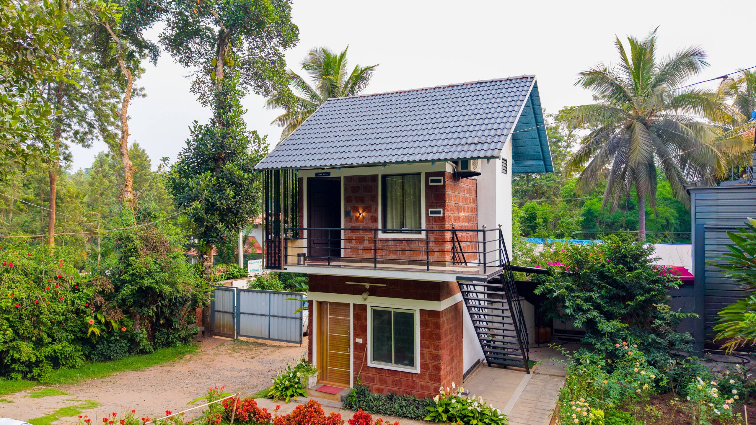 Suite W/ Shared Garden in Avocado & Coffee Estate 21