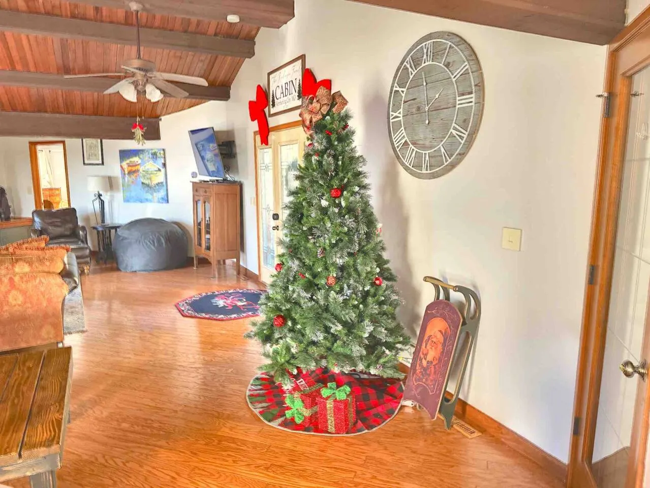 Lakeview 5BR + Private Cottage Fire Pit 2