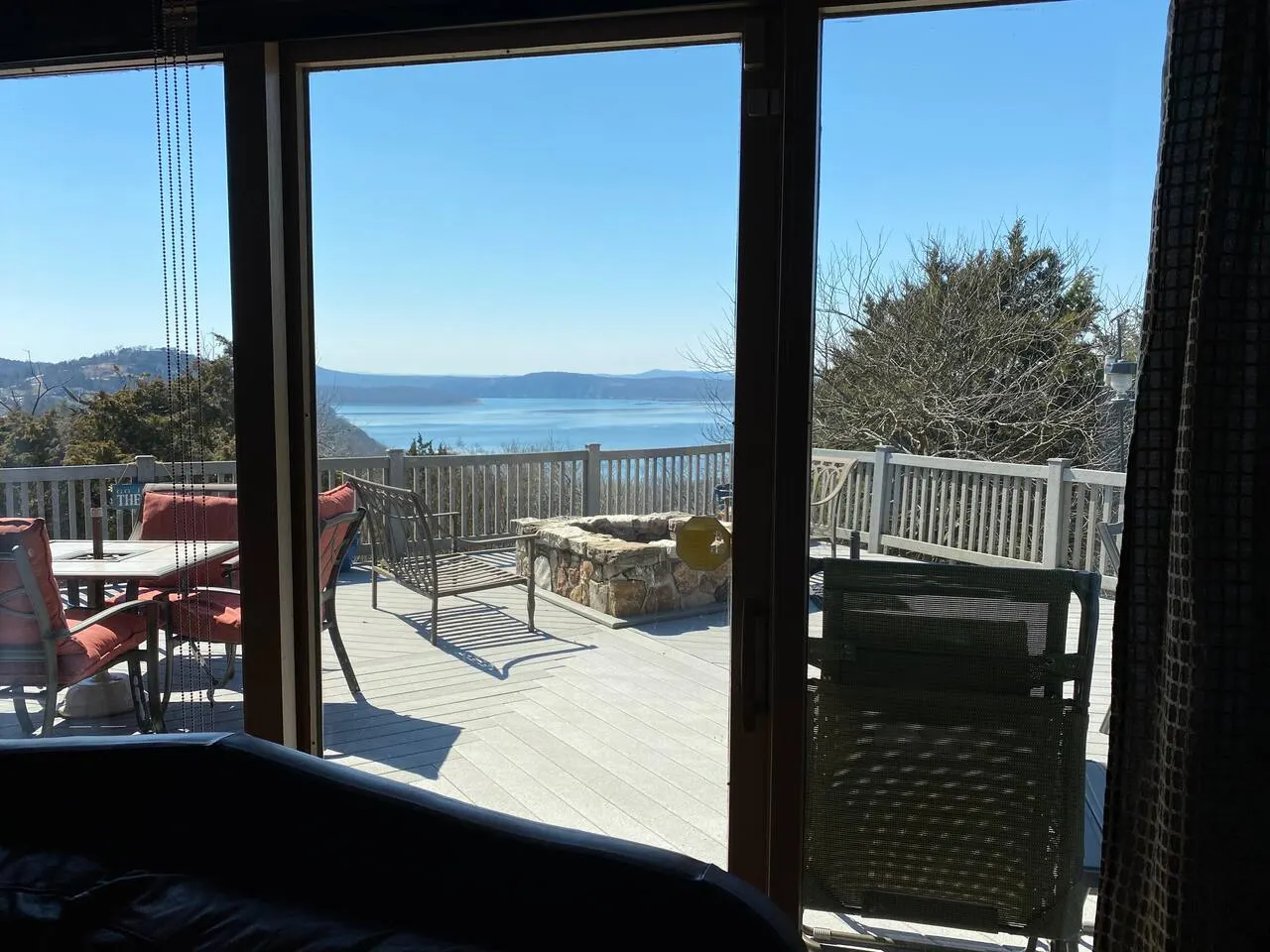 Lakeview 5BR + Private Cottage Fire Pit 7