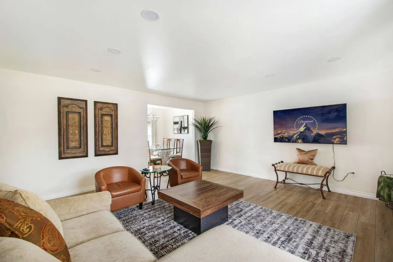 2Bd/2Bth Close To Shopping | Freeway | Theme Parks