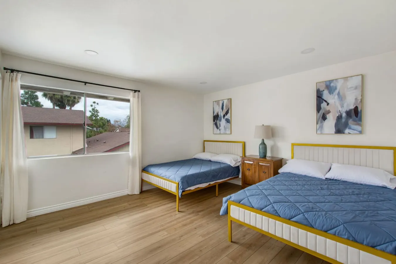 2Bd/2Bth Close To Shopping | Freeway | Theme Parks — photo 3