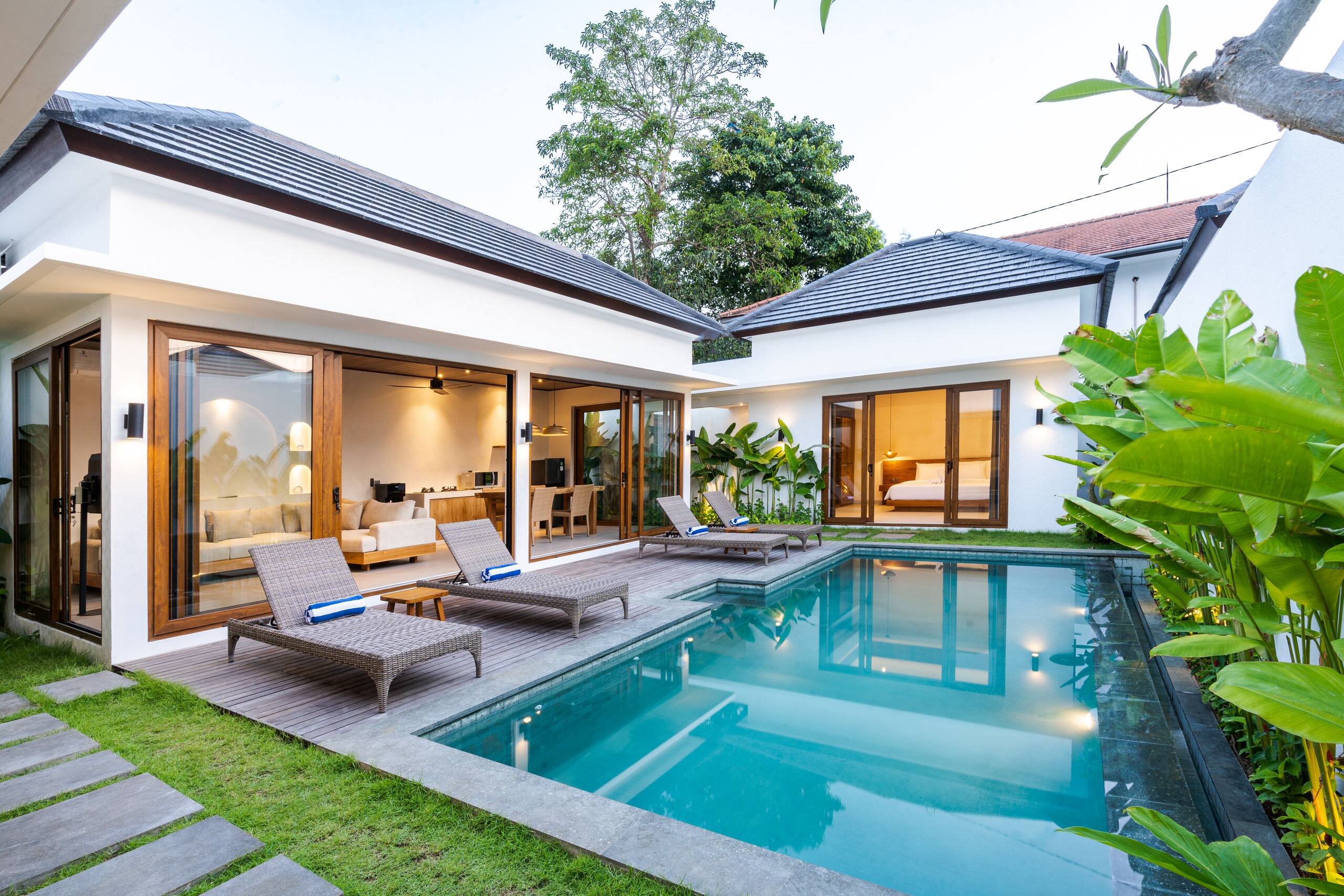 J4 Villas Sanur Two bedroom villa 17