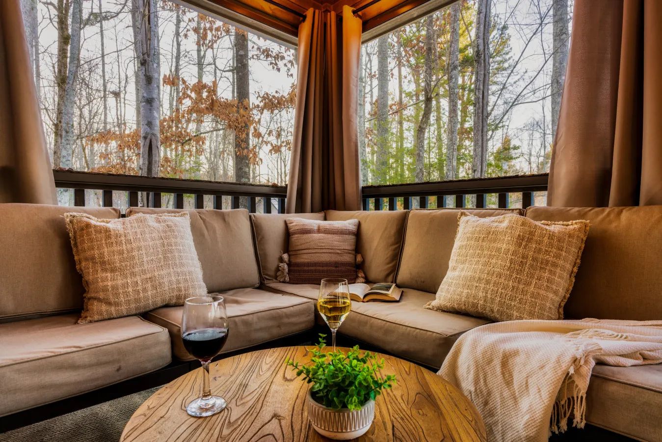 The Moondance Cabin - Dollywood Smokies Hot Tub Gameroom Fire Pit Movie 13