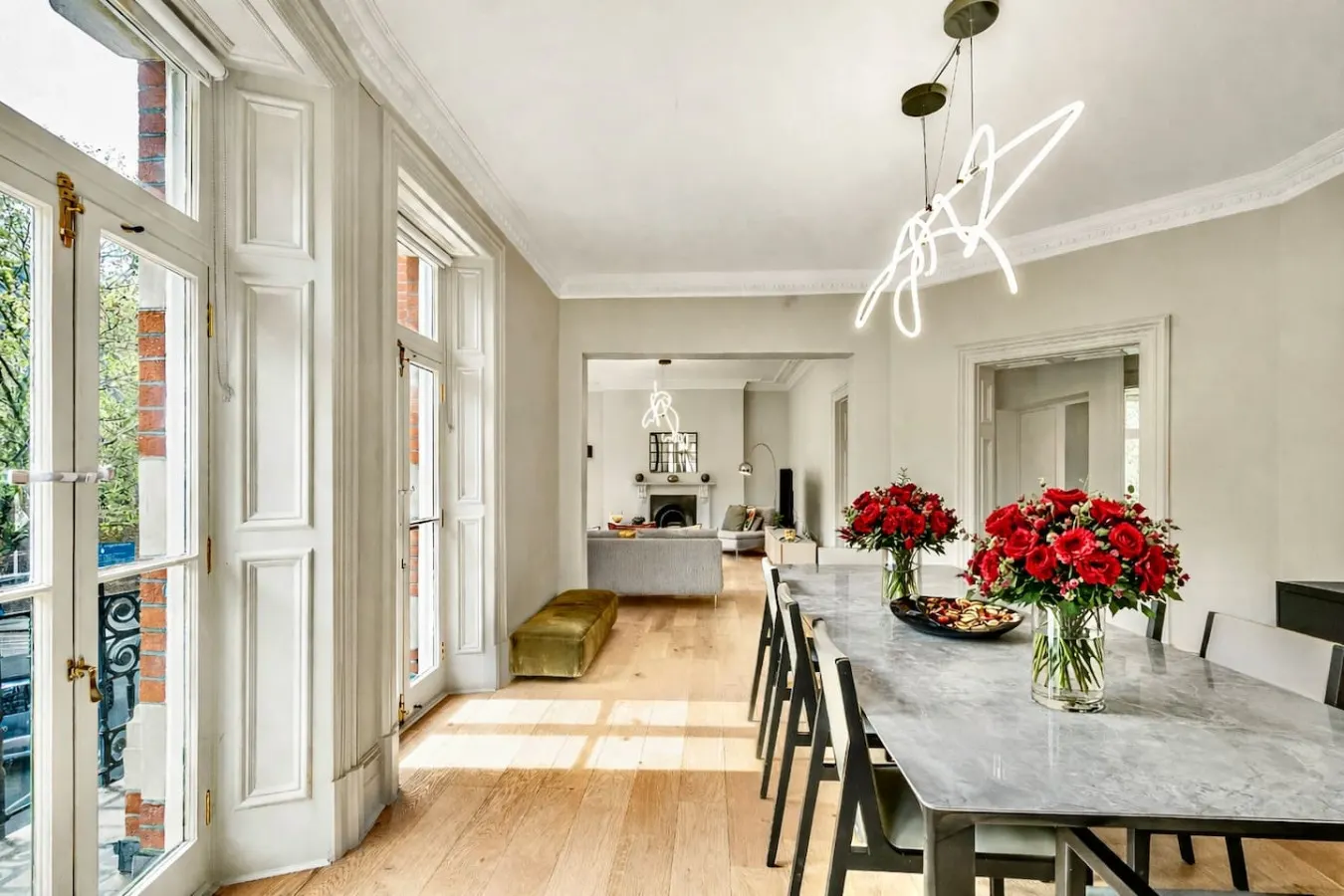 Cadogan Gardens 4-Bed | Elevator, Porter & Cadogan Square Access — photo 3