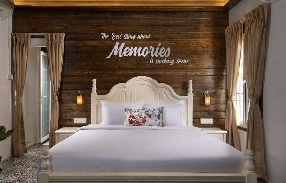 Private Ac Room – Comforts 11