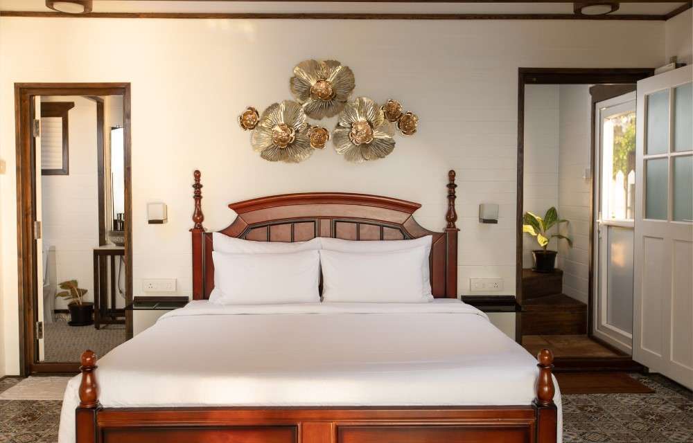 Private Ac Room – Comforts 8