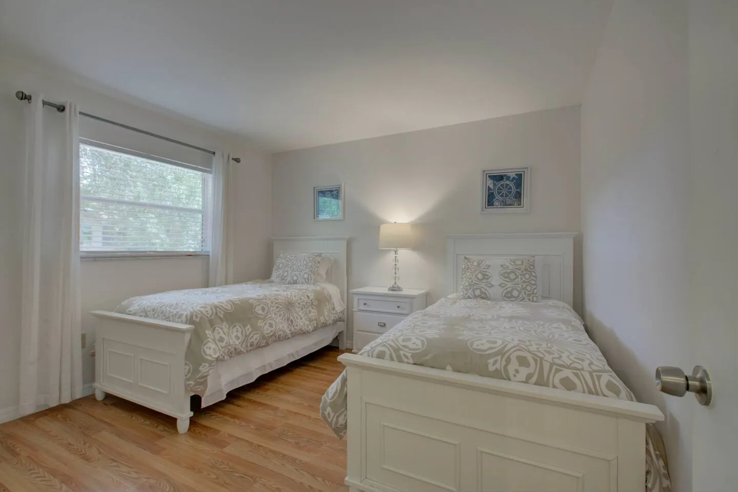 Prime Siesta Dr Home Near Beach & Downtown 18