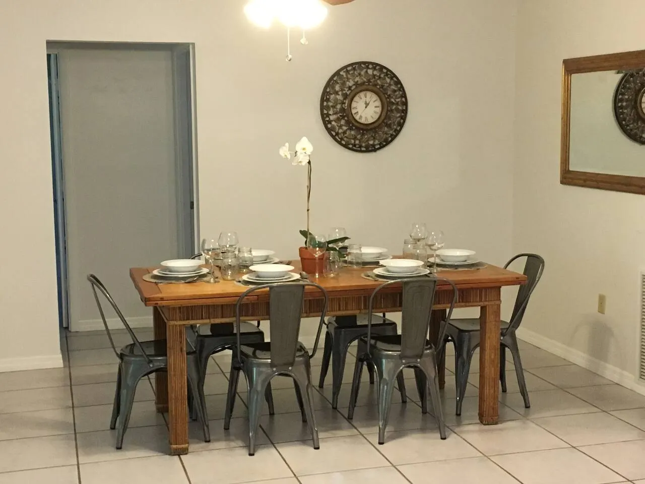 Prime Siesta Dr Home Near Beach & Downtown 6
