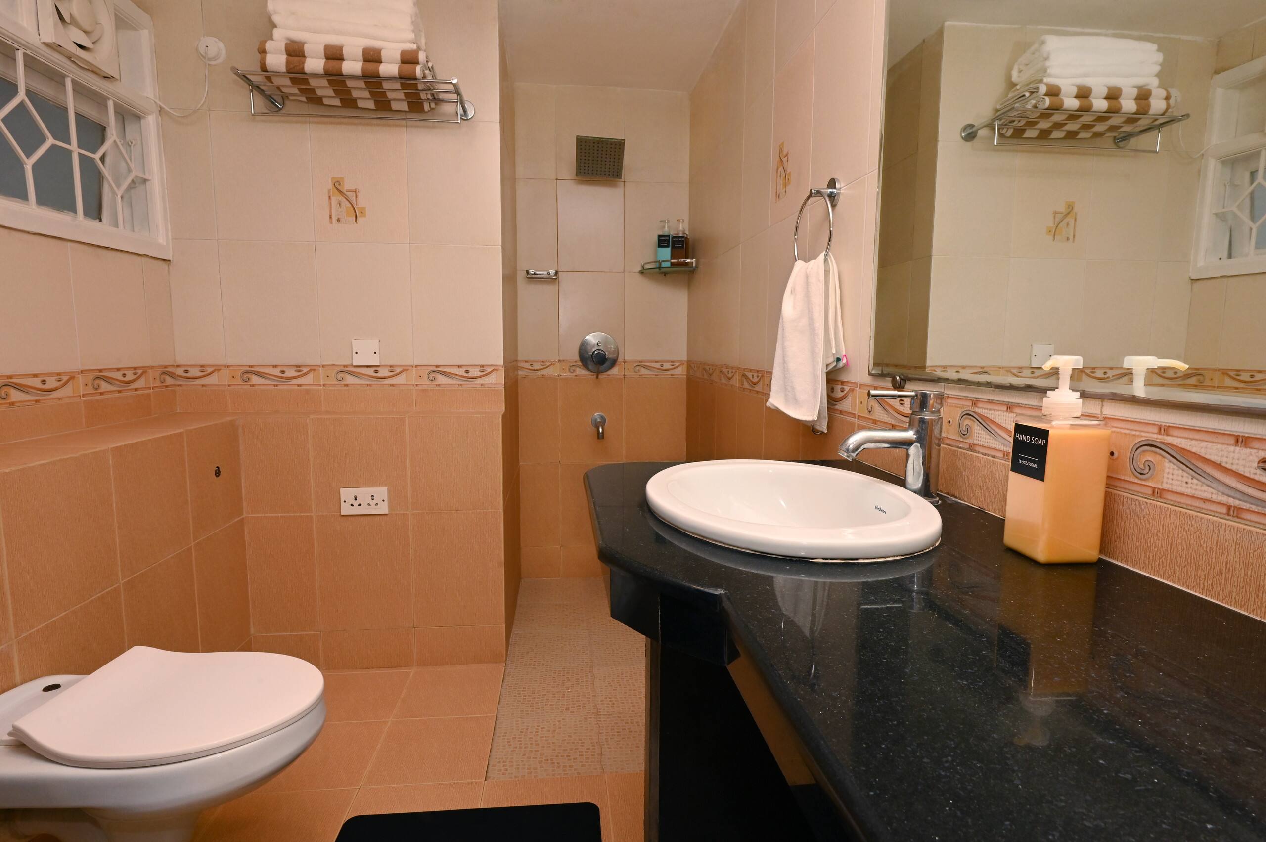 Solitude By The Pool-2BR Villa nr Novotel Candolim 20