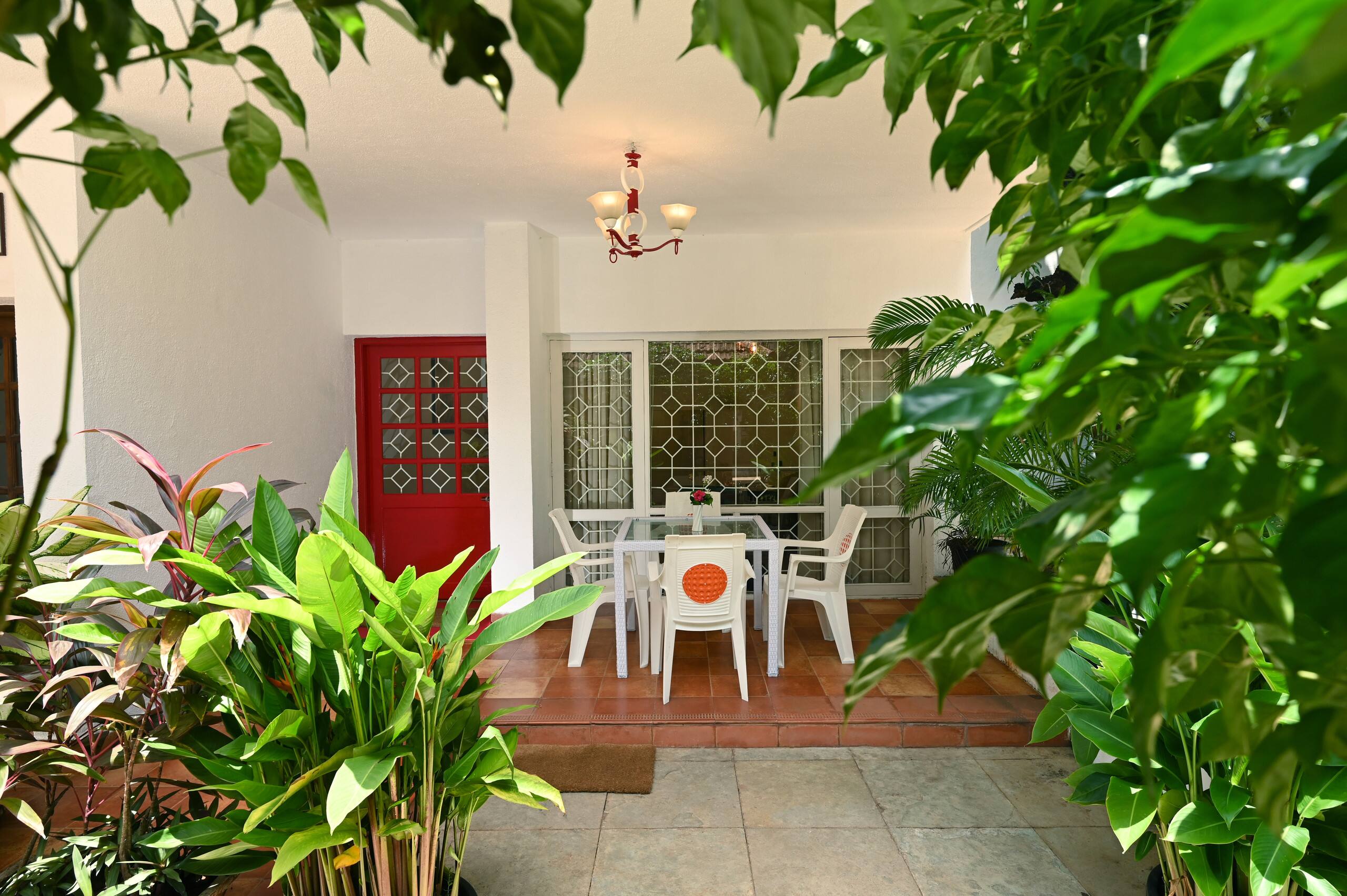 Solitude By The Pool-2BR Villa nr Novotel Candolim 8