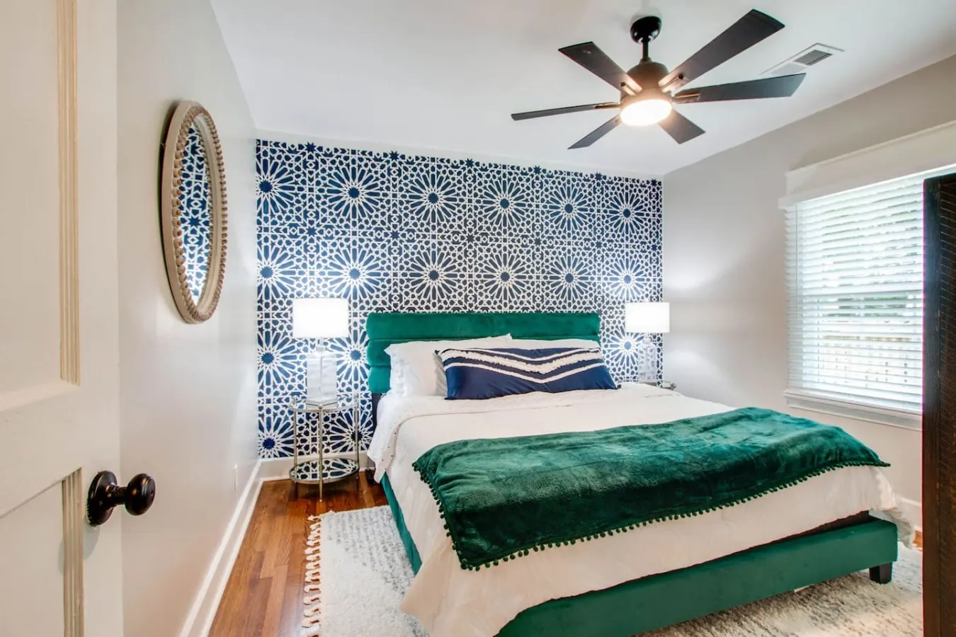 Leaf Lodge | Dog-Friendly | Fenced Yard | EV