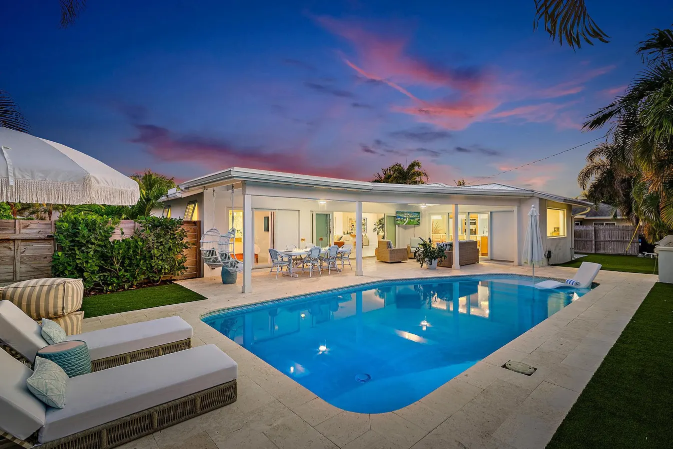Palm Haven At Turtle Creek, Heated Pool