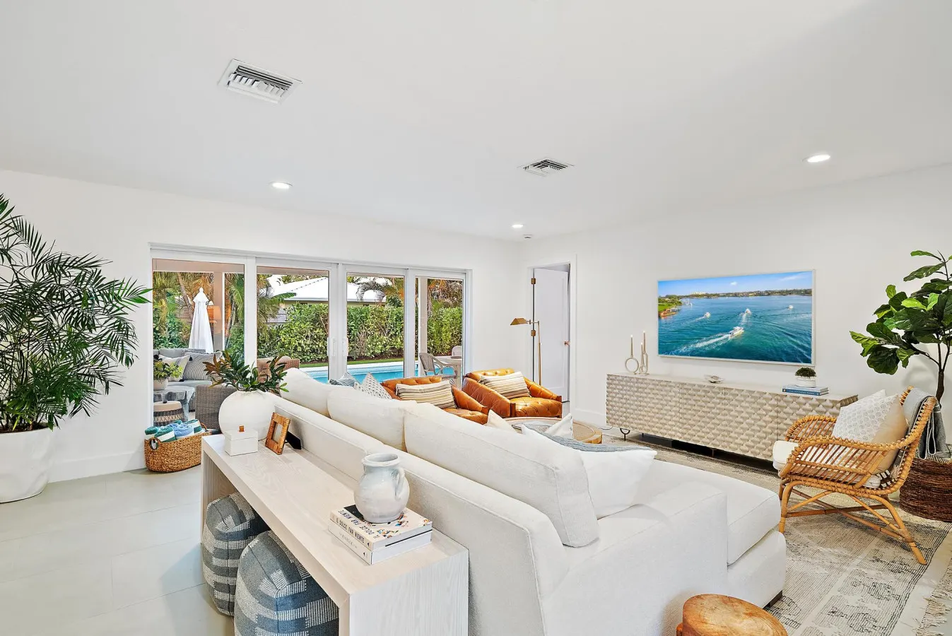 Palm Haven At Turtle Creek, Heated Pool 2