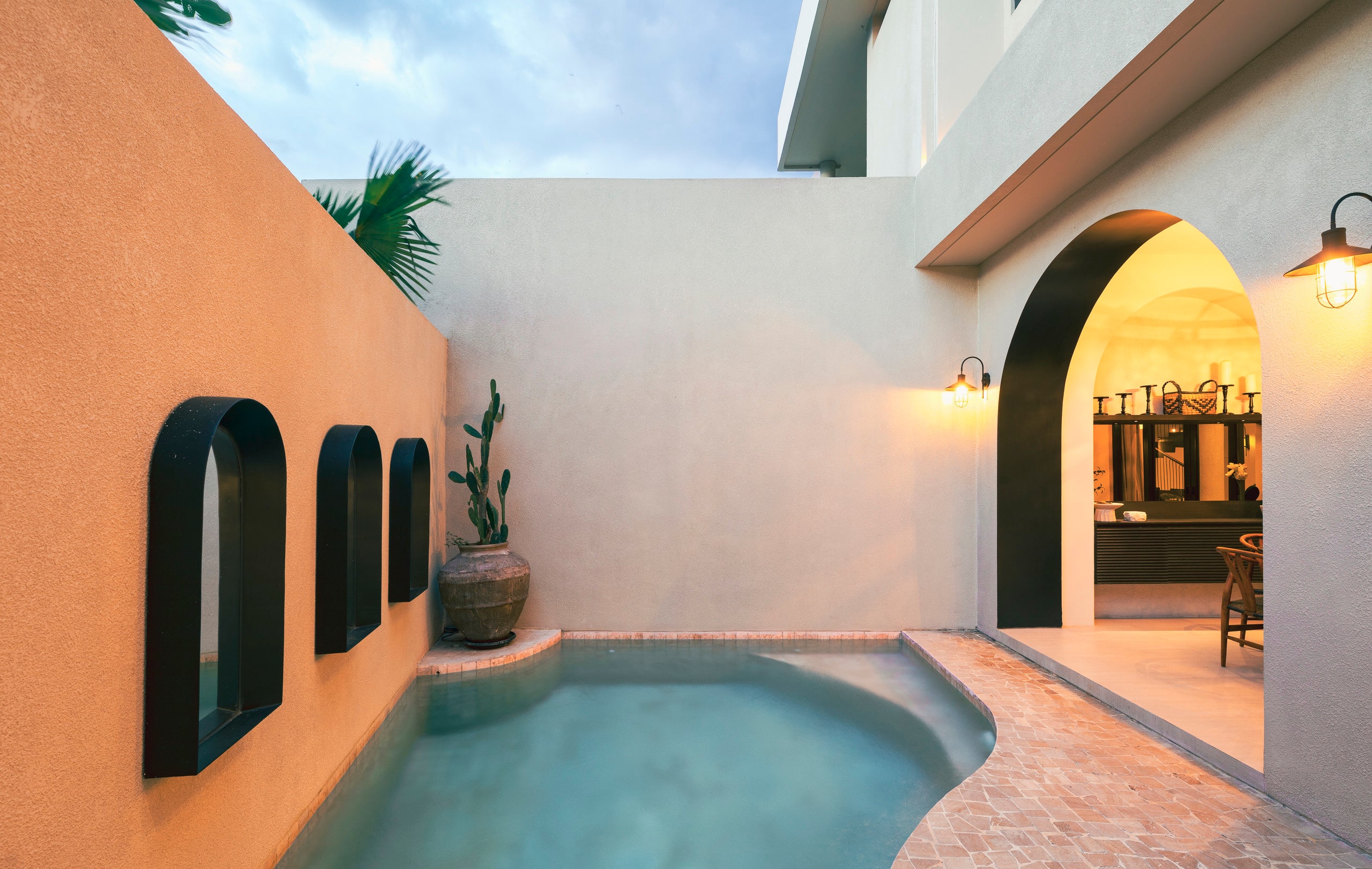 Stunning 3BR Pool Villa Hampton III in Pererenan — photo 3