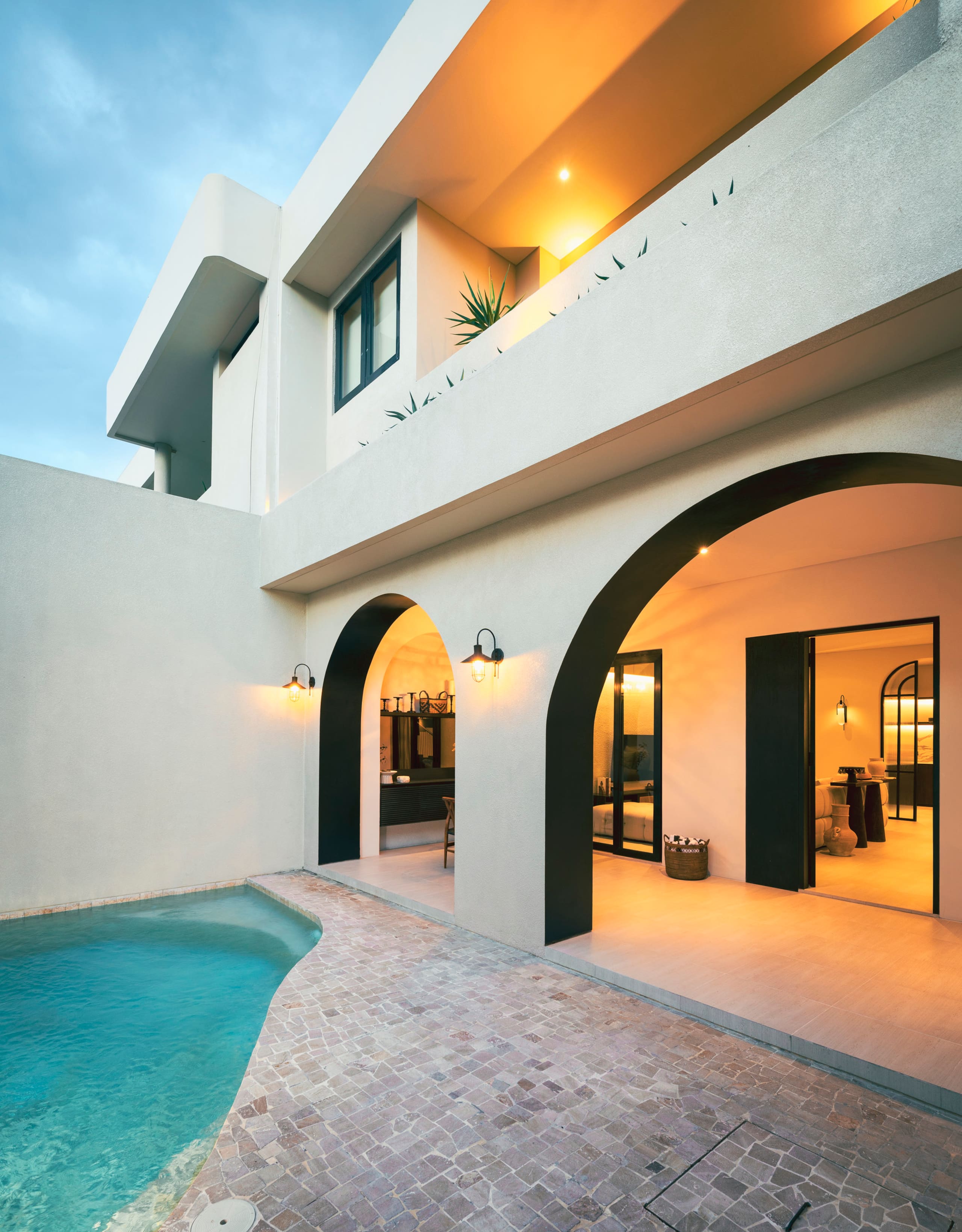 Stunning 3BR Pool Villa Hampton III in Pererenan — photo 2