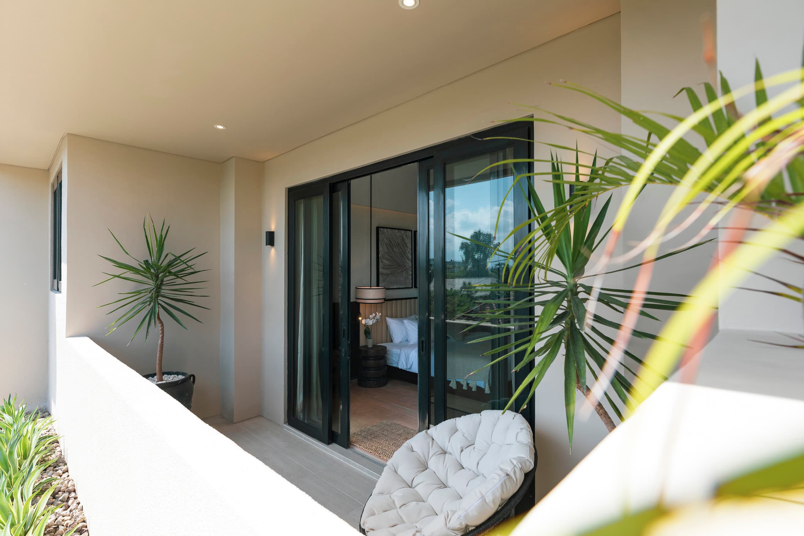 Stunning 3BR Pool Villa Hampton III in Pererenan 13