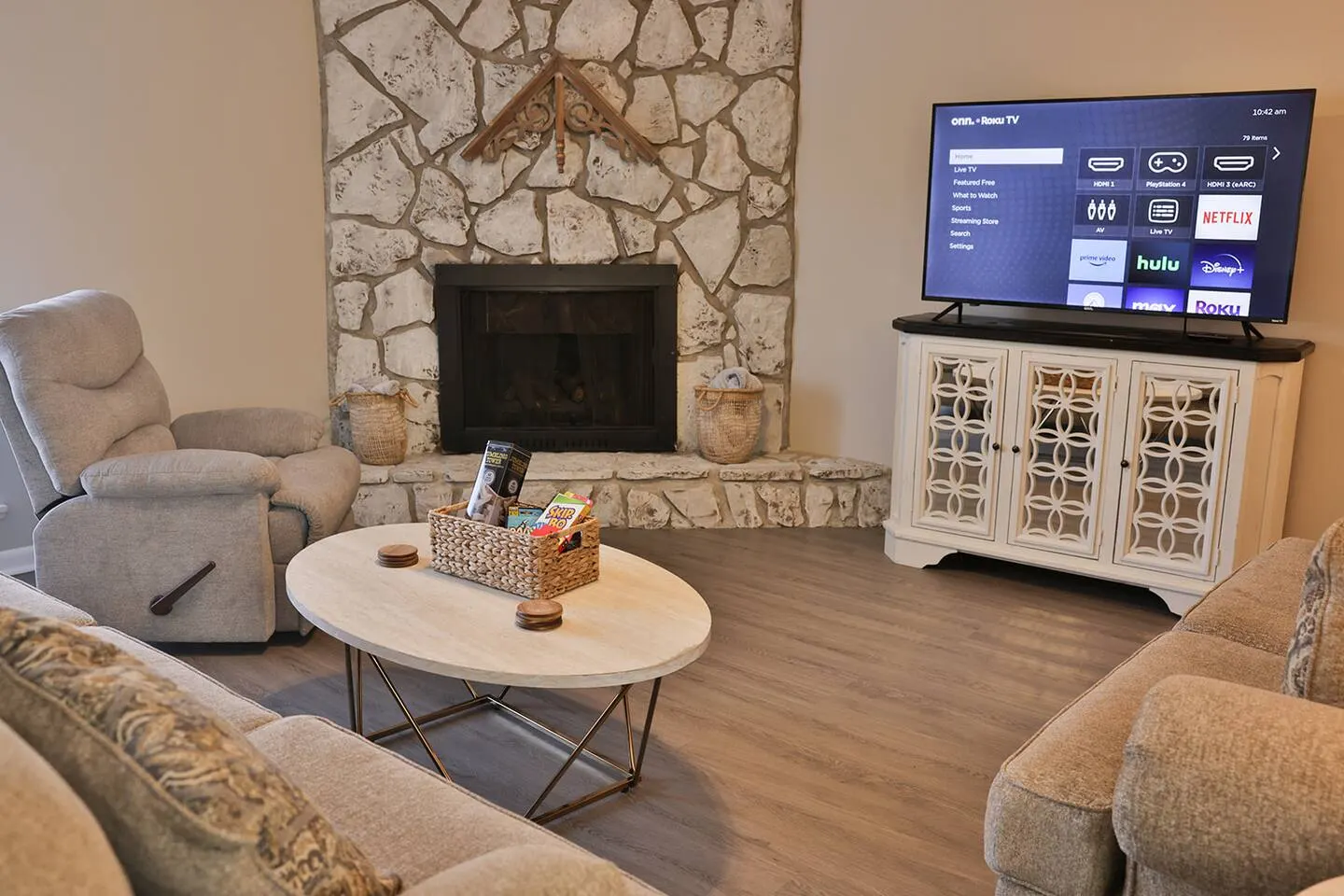 Gorgeous stepless rancher w/Gameroom — foto 4
