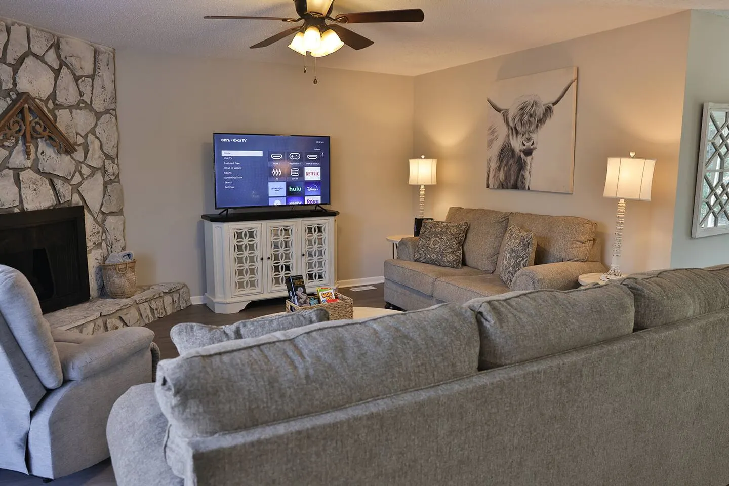 Gorgeous stepless rancher w/Gameroom 6