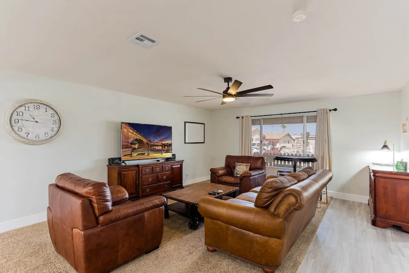 Havasu Warbler - Hot Tub, BBQ, Parking, FirePit — photo 2