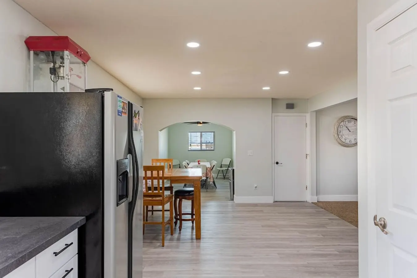 Havasu Warbler - Hot Tub, BBQ, Parking, FirePit 10