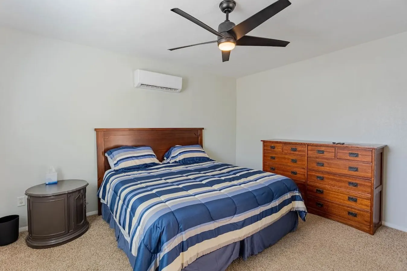 Havasu Warbler - Hot Tub, BBQ, Parking, FirePit 19