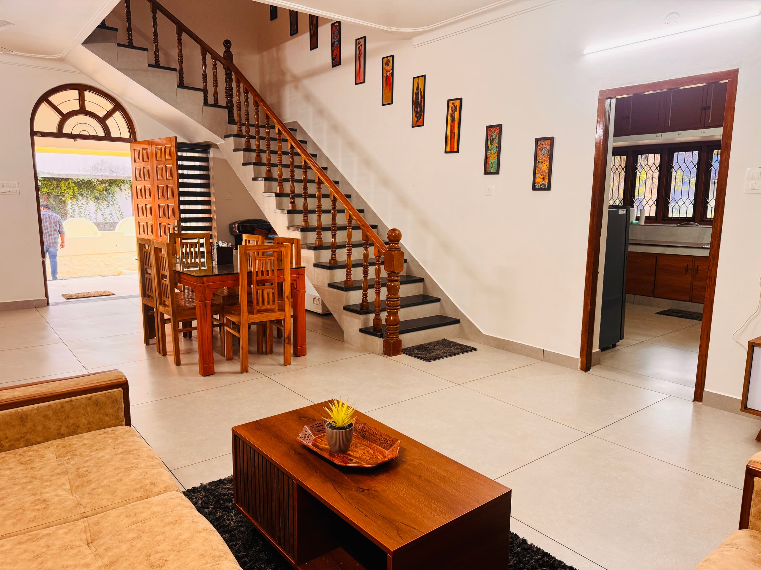 Rose Villa 12