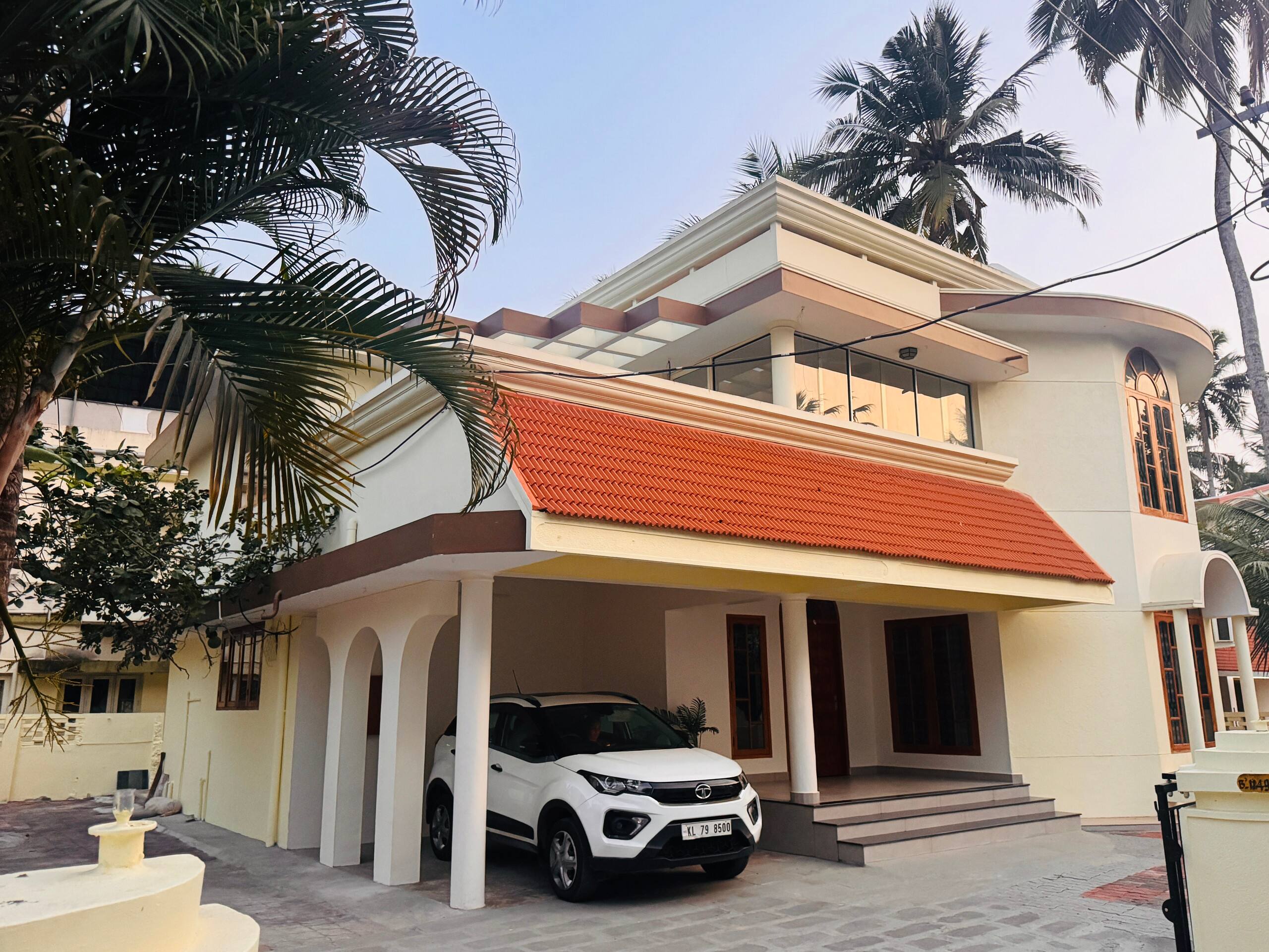 Rose Villa 2