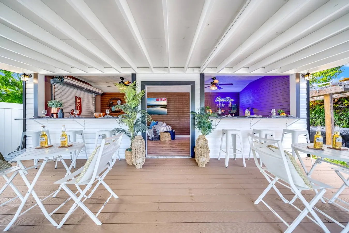 3bed Htd pool/jacuzzi 10 min to beach & airport 12